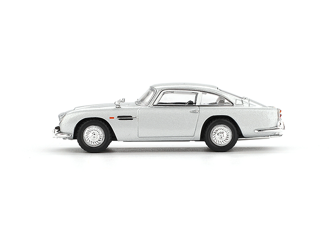 Aston Martin DB5 James Bond - Skyfall