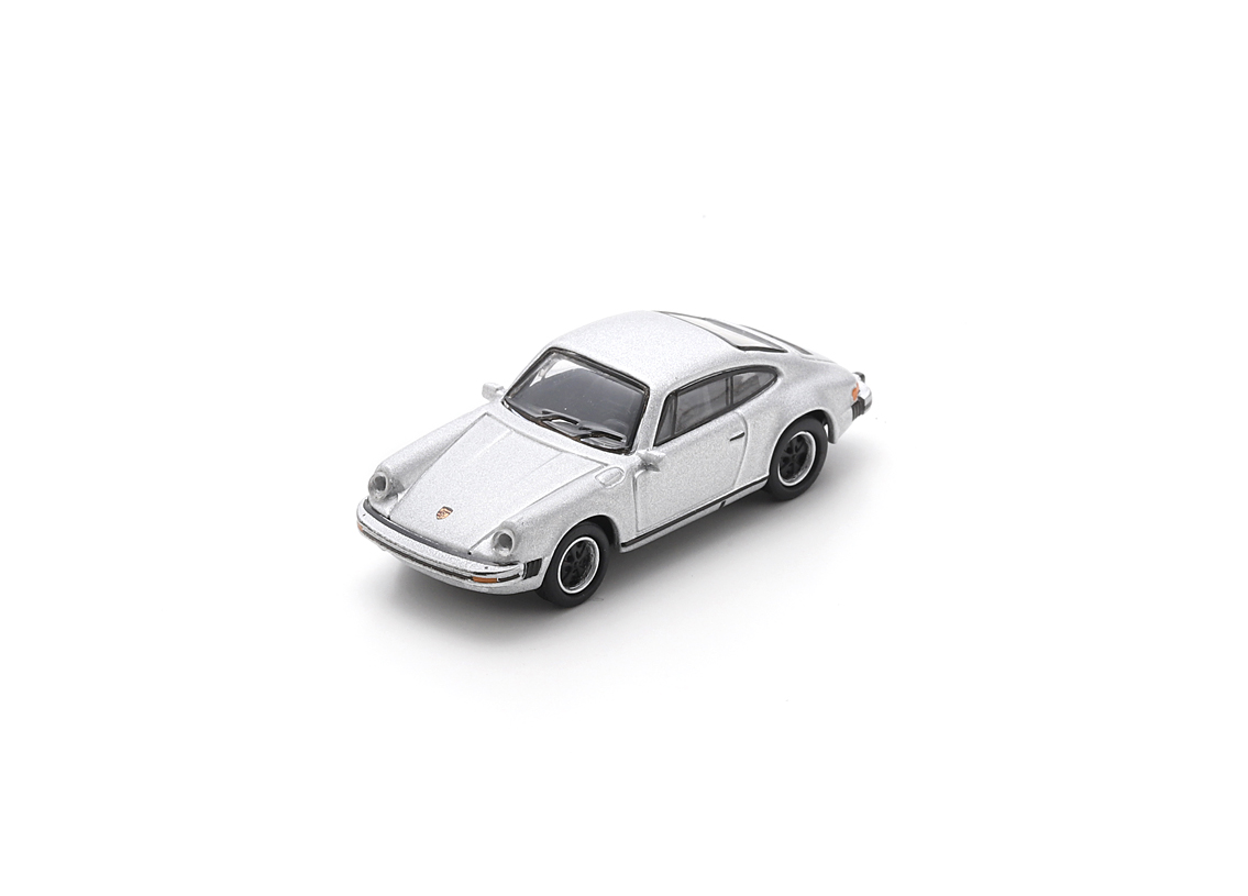 Porsche 911 Carrera 3.2 Coupe 1988 - silber