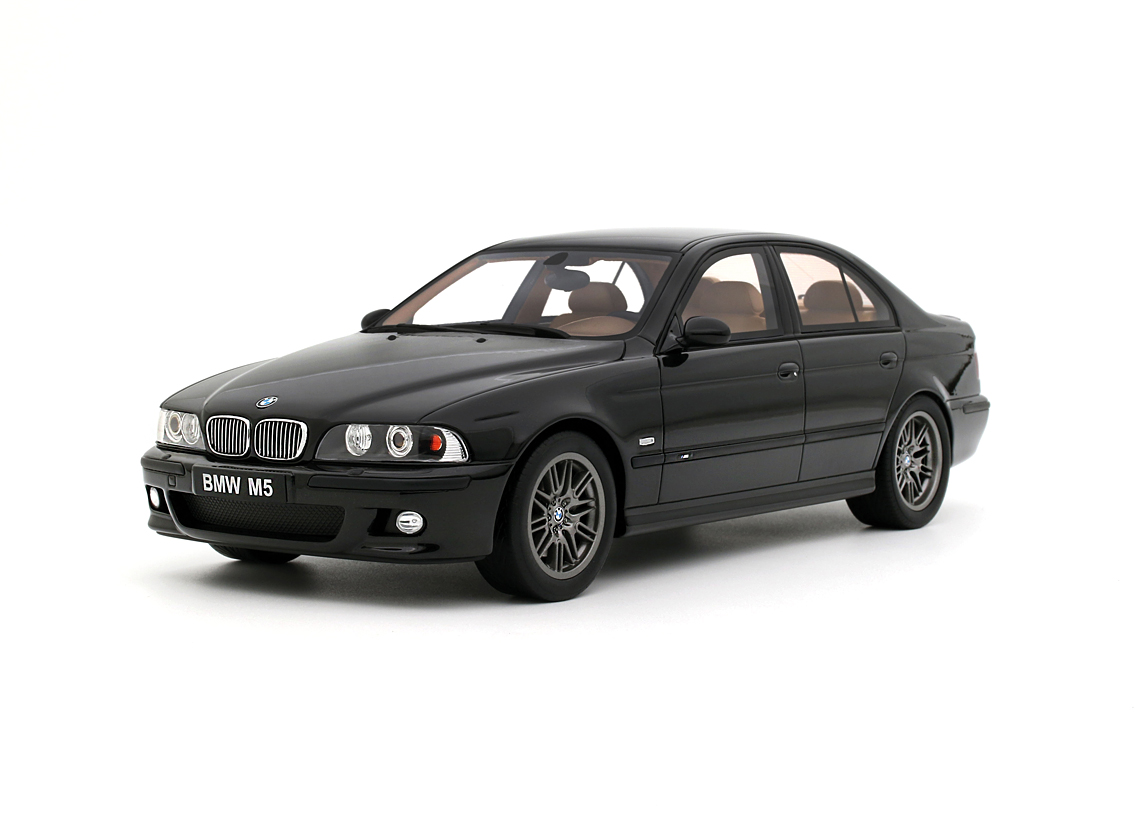 BMW M5 E39 2000 - Black Saphire Metallic